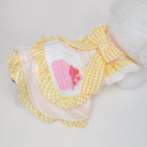 Animal-Go-Round เสื้อผ้าเครื่องแต่งกาย สัตว์เลี้ยง, หมา, แมว, สุนัข รุ่น Petit Patisserie-Strawberry Cake